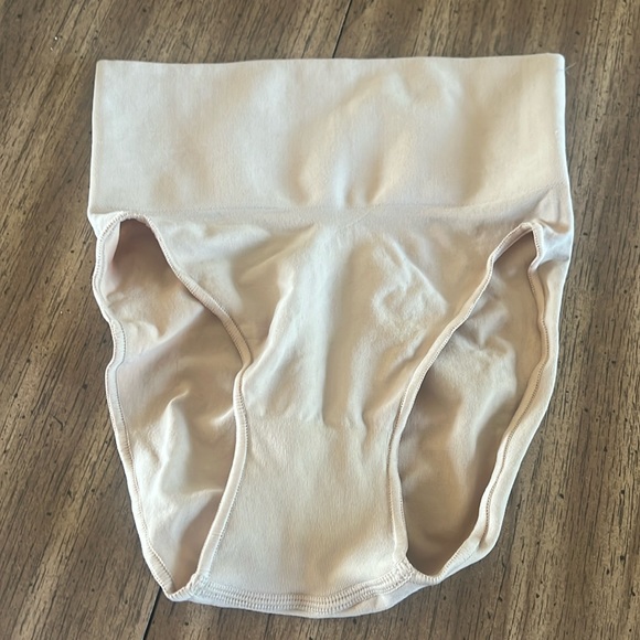 SKIMS Other - 🍋‍🟩5/$20 Skims Shapewear Underwear